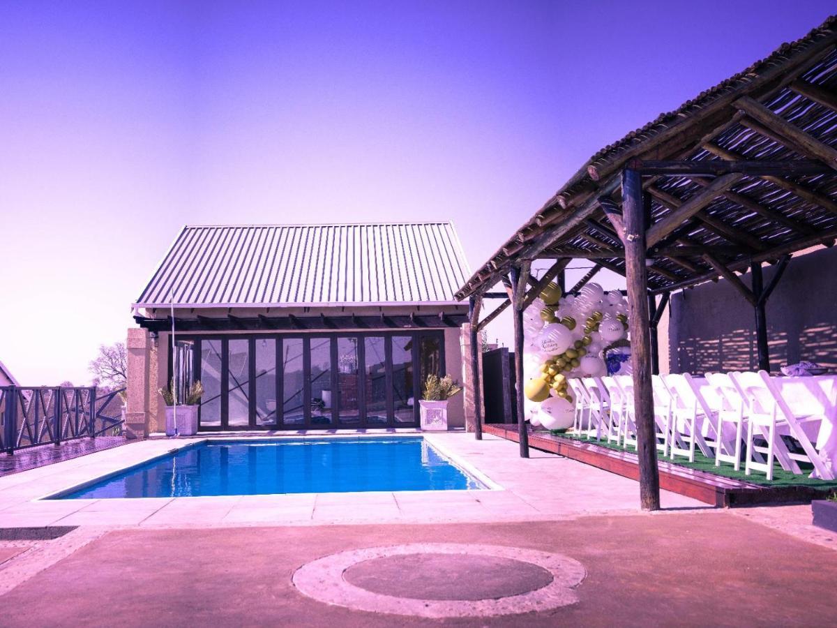 Masingitana Hotel Acornhoek Bagian luar foto